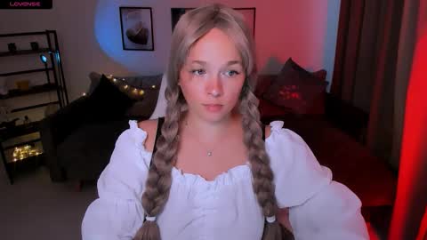 Snapshot of sherill_brill chatting on September 28, 3:06 pm Sheril online show from September 28, 3:06 pm