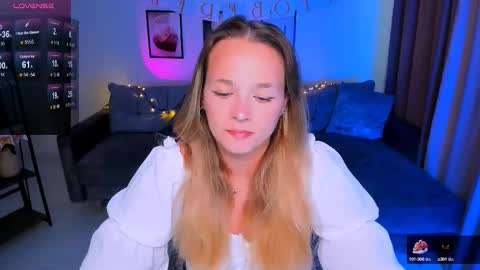 Snapshot of sherill_brill chatting on October 5, 2:59 pm Sheril online show from October 5, 2:59 pm