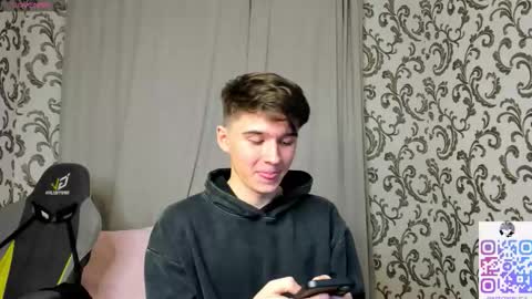 Max online show from September 11, 4:29 pm