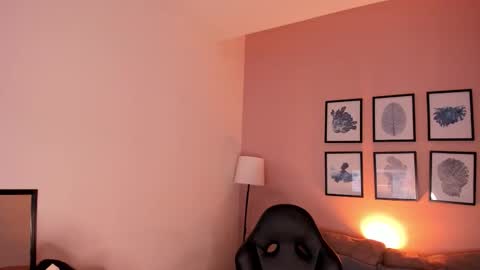 Sheyla online show from February 6, 4:28 am