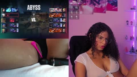 Sheyla online show from December 29, 1:38 pm
