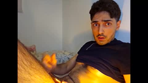 Snapshot of shhervin chatting on February 25, 6:39 pm shhervin online show from February 25, 6:39 pm