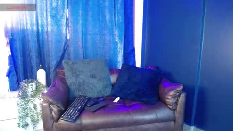 Melissa online show from September 25, 2:21 pm