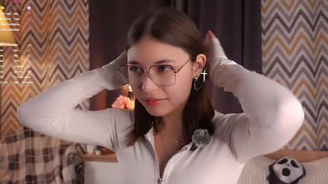 Snapshot of shickshackshock chatting on November 4, 11:09 am Iris online show from November 4, 11:09 am