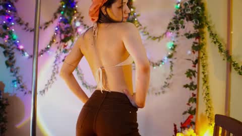 Snapshot of shiny_jail chatting on February 20, 9:31 pm JennyMira THANK YOU FOR 77 777 online show from February 20, 9:31 pm