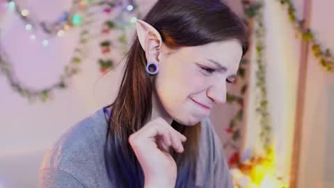 Snapshot of shiny_jail chatting on March 10, 12:29 am JennyMira THANK YOU FOR 77 777 online show from March 10, 12:29 am