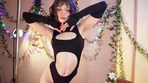 Snapshot of shiny_jail chatting on September 19, 8:53 pm JennyMira THANK YOU FOR 77 777 online show from September 19, 8:53 pm