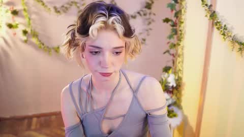 Snapshot of shiny_jail chatting on October 14, 8:31 pm JennyMira THANK YOU FOR 77 777 online show from October 14, 8:31 pm