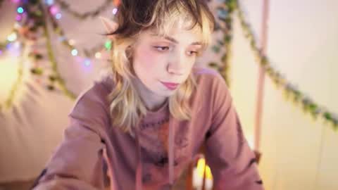 Snapshot of shiny_jail chatting on October 21, 11:38 pm JennyMira THANK YOU FOR 77 777 online show from October 21, 11:38 pm