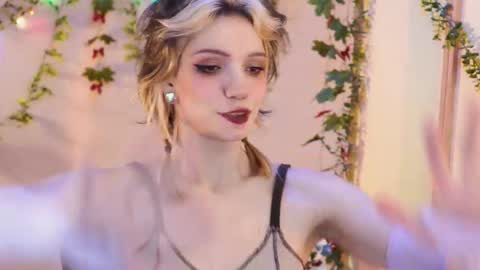 Snapshot of shiny_jail chatting on November 22, 1:26 am JennyMira THANK YOU FOR 77 777 online show from November 22, 1:26 am