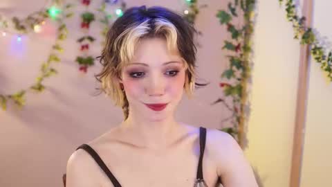 Snapshot of shiny_jail chatting on November 24, 2:55 am JennyMira THANK YOU FOR 77 777 online show from November 24, 2:55 am