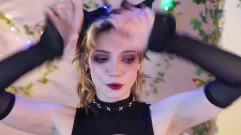 Snapshot of shiny_jail chatting on November 24, 11:26 pm JennyMira THANK YOU FOR 77 777 online show from November 24, 11:26 pm