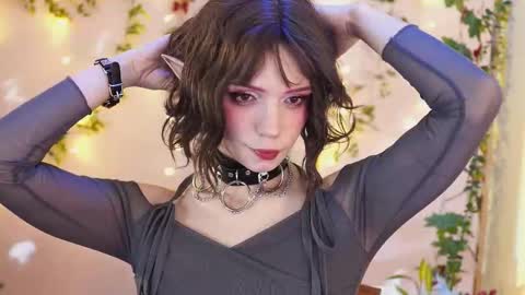 Snapshot of shiny_jail chatting on December 15, 11:53 pm JennyMira THANK YOU FOR 77 777 online show from December 15, 11:53 pm