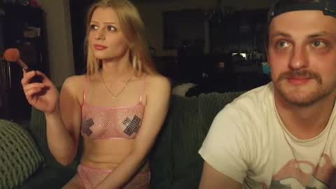 shinyandused online show from November 14, 12:20 am