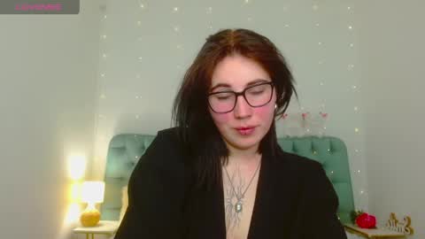 Snapshot of shiraazsh chatting on May 5, 8:50 pm shiraazsh online show from May 5, 8:50 pm
