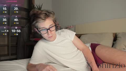 Matthew online show from December 1, 7:36 pm