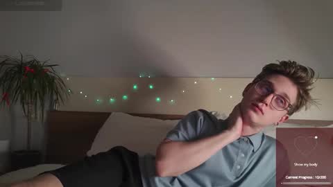 Matthew online show from January 5, 11:08 pm