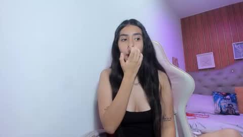 Shirley online show from March 28, 11:15 pm