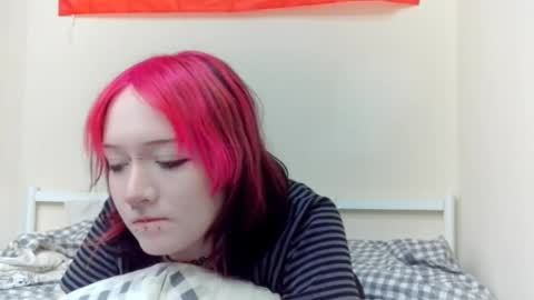 Luna online show from February 15, 4:25 pm