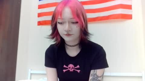 Luna online show from February 23, 7:22 pm