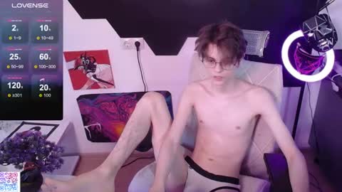Snapshot of shiromy_ chatting on July 16, 5:08 pm shiromy_ online show from July 16, 5:08 pm