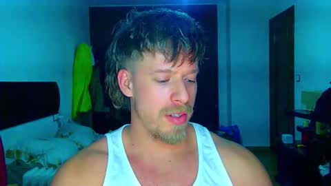 Cick Goreskin online show from February 4, 3:56 am