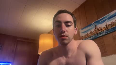 Snapshot of shirtlesshunk15 chatting on February 26, 4:33 am shirtlesshunk15 online show from February 26, 4:33 am