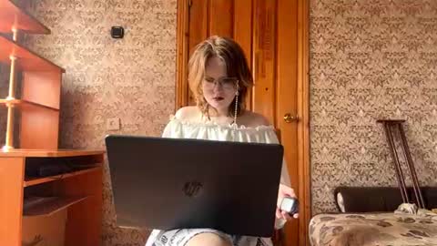 Snapshot of shizuefalis chatting on July 22, 8:06 am Charlotte online show from July 22, 8:06 am