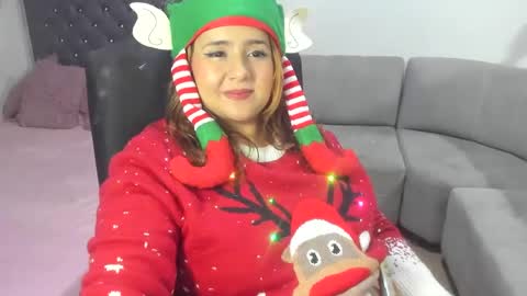 Snapshot of shofia_beltran chatting on December 25, 11:20 pm Shofia Beltran online show from December 25, 11:20 pm