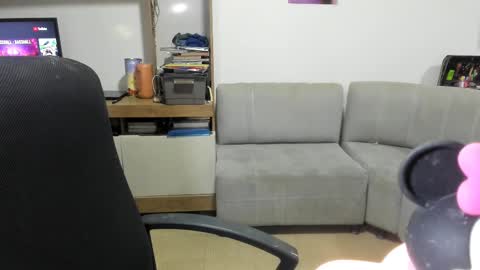 Snapshot of shofia_beltran chatting on February 19, 2:44 am Shofia Beltran online show from February 19, 2:44 am