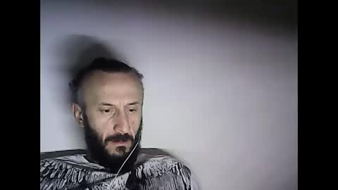 Snapshot of shooter_coool chatting on January 2, 8:46 pm shooter_coool online show from January 2, 8:46 pm