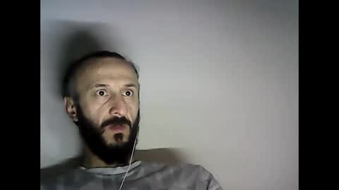 Snapshot of shooter_coool chatting on January 4, 9:09 pm shooter_coool online show from January 4, 9:09 pm