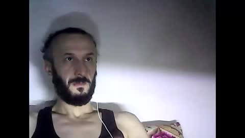 Snapshot of shooter_coool chatting on January 27, 10:06 pm shooter_coool online show from January 27, 10:06 pm