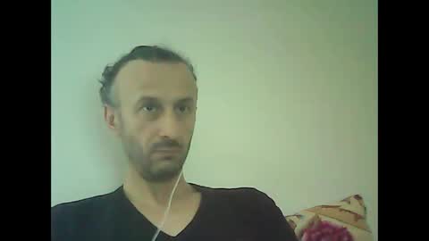 Snapshot of shooter_coool chatting on February 8, 12:28 pm shooter_coool online show from February 8, 12:28 pm