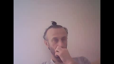 Snapshot of shooter_coool chatting on February 14, 10:38 am shooter_coool online show from February 14, 10:38 am