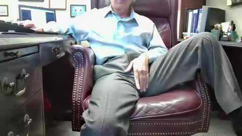 nikolas send dm for an appointment online show from October 23, 12:15 pm