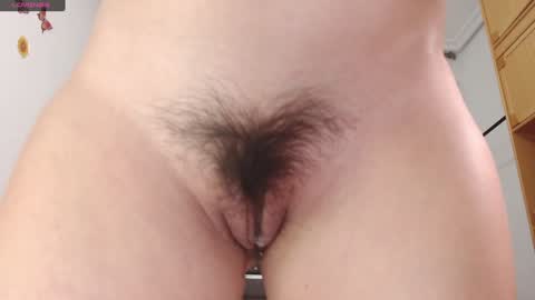 Snapshot of shopiagarcia_ chatting on January 6, 12:46 pm lamai online show from January 6, 12:46 pm