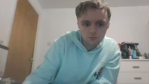 Snapshot of shortking717 chatting on February 3, 6:17 pm Ashton online show from February 3, 6:17 pm