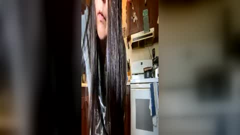 Snapshot of shorty920505 chatting on June 23, 8:18 pm shorty920505 online show from June 23, 8:18 pm