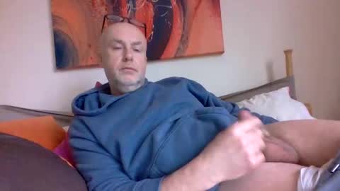 Snapshot of shosting chatting on February 16, 2:10 pm JJ online show from February 16, 2:10 pm