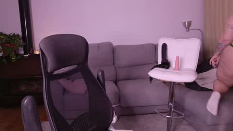 Mimi   online show from January 8, 6:31 pm