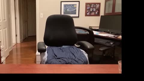 Chicago Guy online show from January 19, 6:39 am