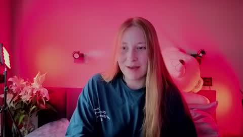 ShowmeYourfetish online show from July 13, 3:04 pm