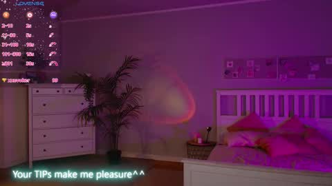 Neila online show from October 7, 2:14 pm