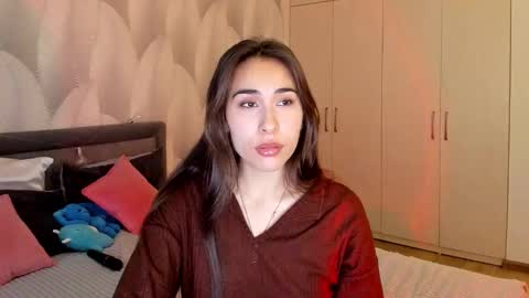 Mika online show from November 5, 1:49 am