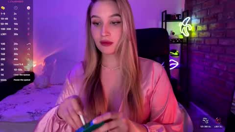 Alice online show from November 23, 11:26 pm