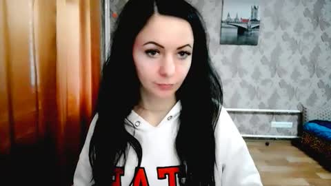 shy_cat_candy online show from November 4, 1:21 pm