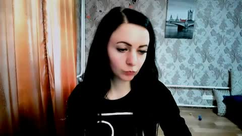 shy_cat_candy online show from April 6, 12:28 pm