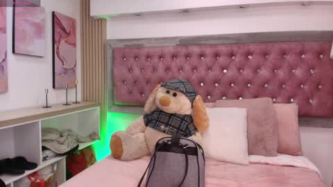 cherry online show from April 10, 1:16 pm