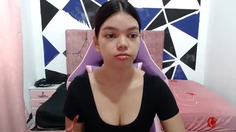 Snapshot of shy_luna18 chatting on October 12, 12:37 pm luna online show from October 12, 12:37 pm